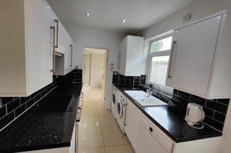 warwards-lane-b29-7qr-961721