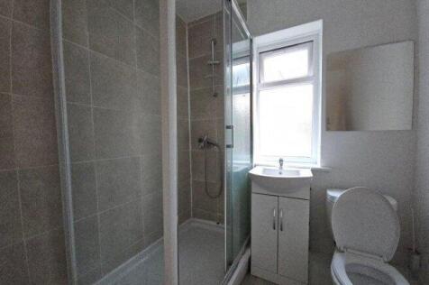 stoneleigh-road-n17-9bq-995318