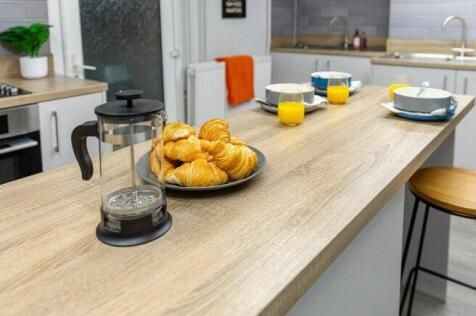 st-james-s-street-ng1-6fj-958728