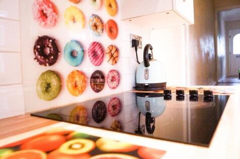 charter-street-me7-1ng-929377