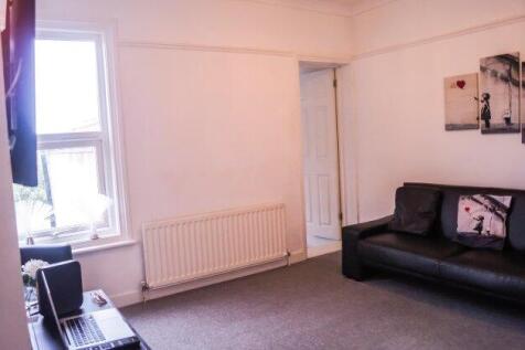 charter-street-me7-1ng-929387