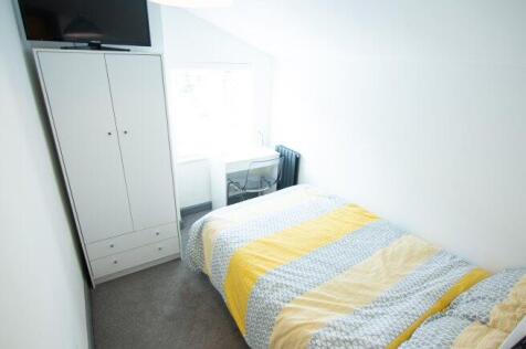 charter-street-me7-1nq-920814