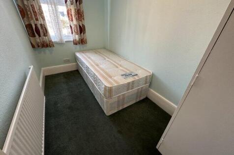 riffel-road-nw2-4pg-1021829