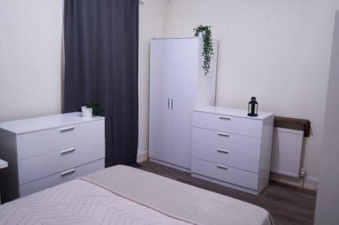 first-avenue-w10-4nl-1022064