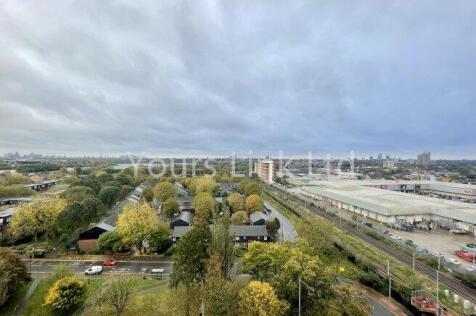 daneland-walk-n17-9gw-1022293