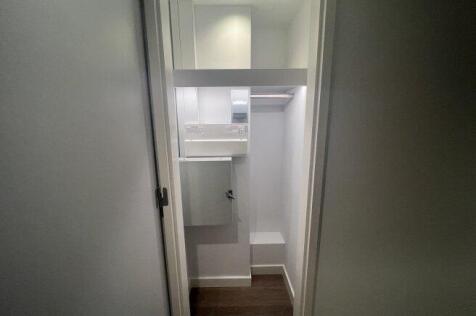 1-segrave-walk-w2-1bn-1022420