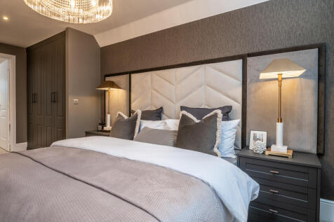 The Ledsham - Main Bedroom