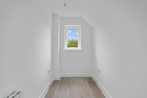 Home Office / Dressing Room