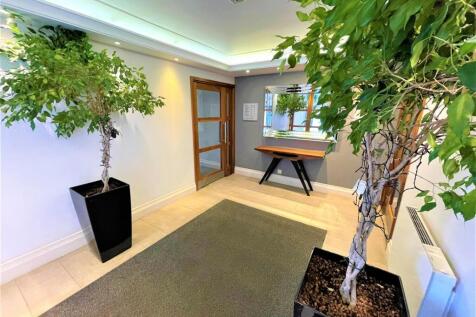 entrance hall.jpg