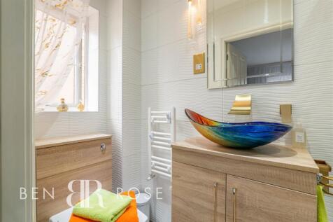 Master Ensuite