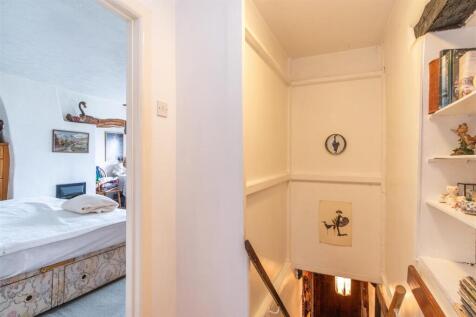 Landing/Master Bedroom