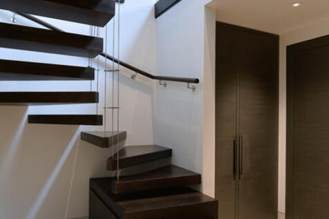 Screenshot 2025-1...