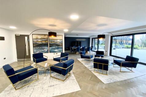residents lounge 1