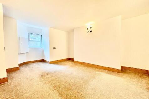 PHOTO-2025-02-20-17-23-29 3.jpg