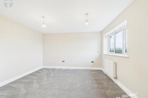 CAM03218G0-PR0849-STILL021