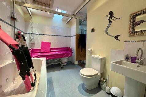 Property Image 29