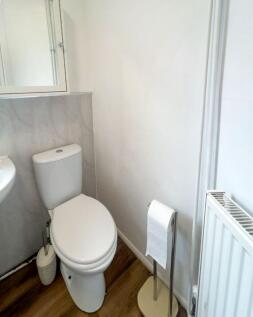 Bathroom First Floor