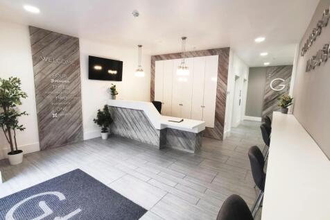 Gainsborough House reception 2.jpg