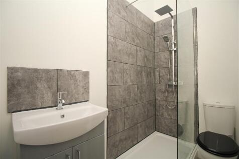 Ensuite Shower Room