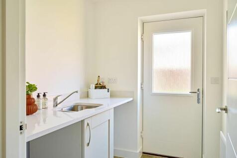 Resized for CMS - Lyneham Fields Kempthorne Show Home Aug 23 (1)