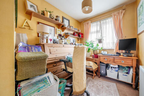 1377100-5-693c0a7...