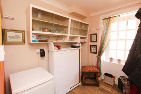 Study/4th Bedroom