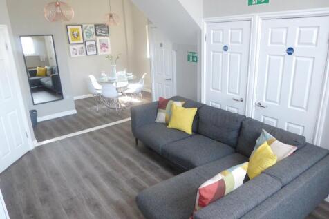 apt 1 Lounge
