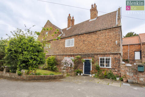 The_Grange_externals_10