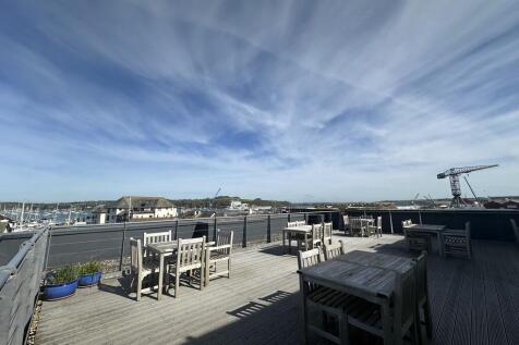 Roof terrace