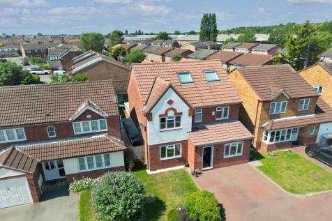 Front Elevation &amp; Driveway
