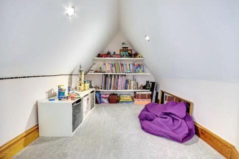 Bedroom 4 - Reading Nook