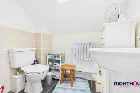 En Suite Shower room