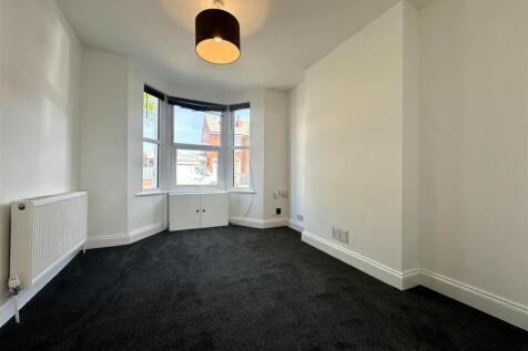 Bedroom.jpg