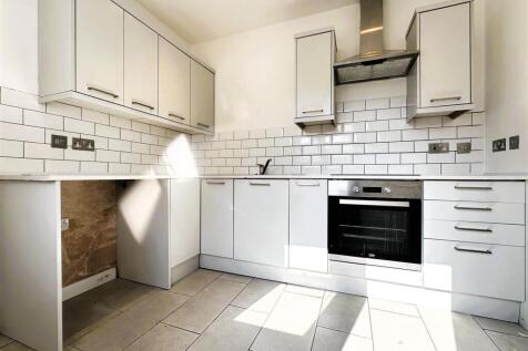Kitchen I.jpg