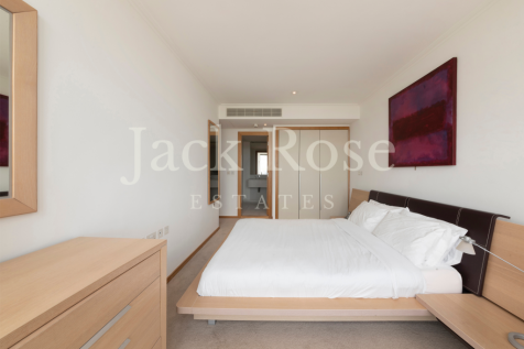 JR Bedroom 1