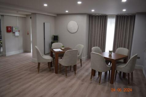 Communal Dining Area