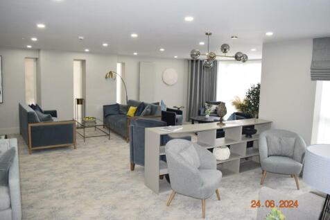 Communal Lounge