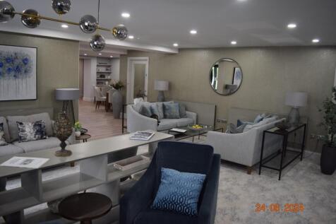 Communal Lounge