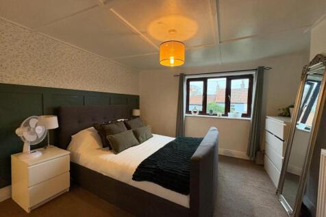 Photo 14-11-2025, 11 03 14 (2).jpg