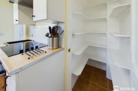 Walk in Pantry.jpg