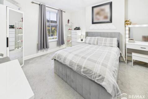 Bedroom (Second).jpg