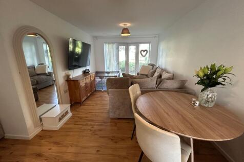 Lounge / Diner / Kitchen