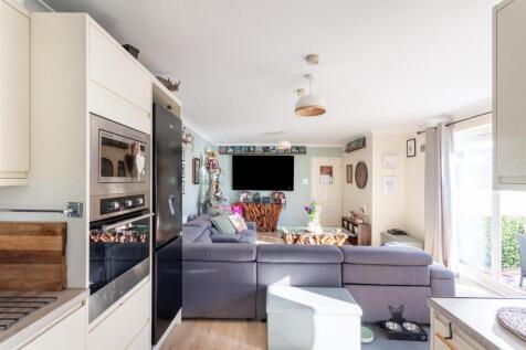 Open Plan Living/Kitchen