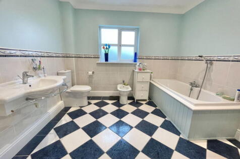 Property Image 31