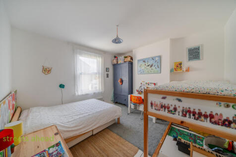 9e978fd6-b78d-4a8...