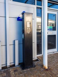 48 McDonald Business Park100.jpg