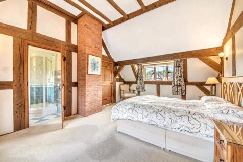 Master Bedroom &amp; En Suite