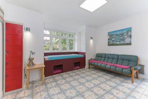 94193_Sunnyside-Forest-Road (16)_low.jpg