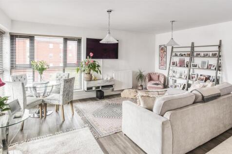 2025-05-19 14.04.09-3_HDR.jpg