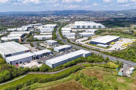 Logic left CRL behind and Dachser right.jpg